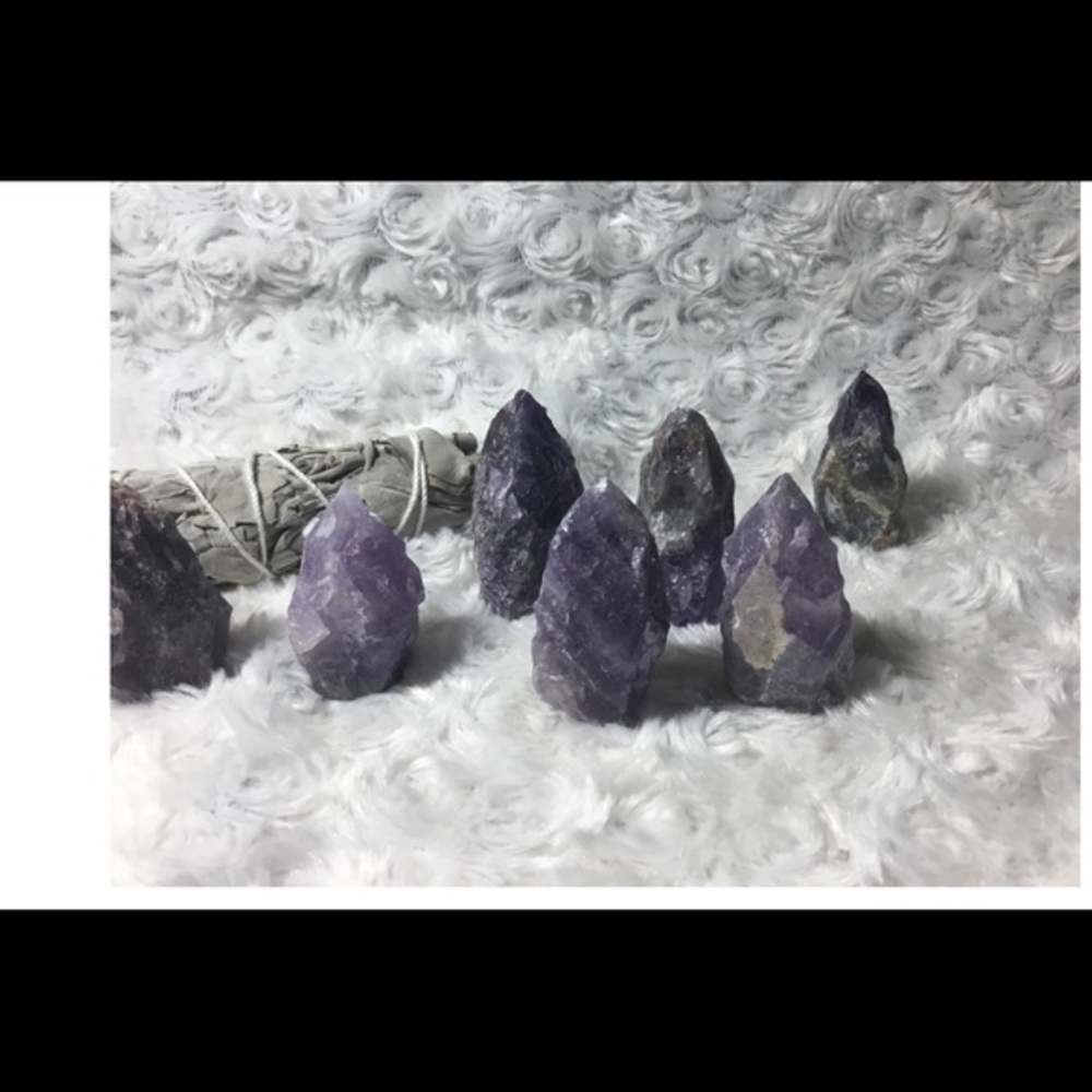Natural Raw Amethyst Pyramid Crystal - Picture 4 of 8